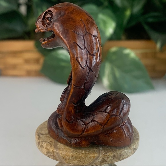 Vintage Boxwood Netsuke Snake Figurine Wooden Animal Carving Wood Carved Figure - Picture 8 of 15